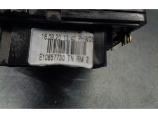 Ручка стеклоочистителей 8201168008 Dacia Dokker