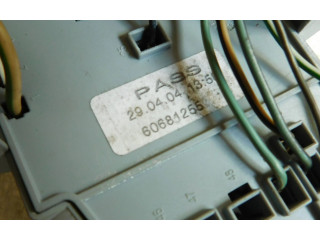 Блок предохранителей 60681255 Alfa Romeo 166