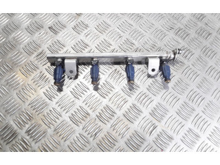 Форсунка 353102B000, 2E240597A    KIA Ceed   