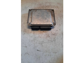 Блок управления двигателя 038906012CE, 28SA4934 Skoda Octavia Mk1 (1U)