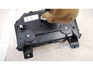 Přístrojová deska Nissan Cube Z12 2010 1fe1b