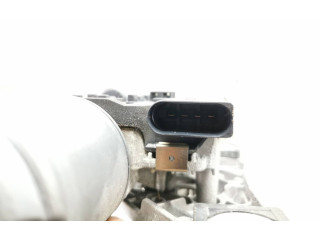 Моторчик дворников HW3452, 0390241688    Volvo C30