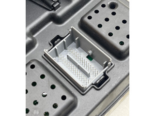 Блок предохранителей 30765646, 06W133   Volvo V70    