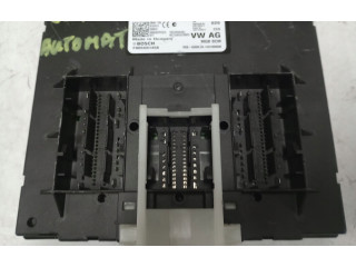 Блок комфорта 5Q0937086Q Skoda Octavia Mk3 (5E)