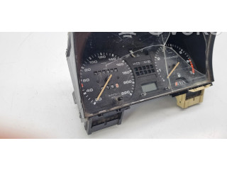 Přístrojová deska Volkswagen PASSAT B2 1987 321919033RF