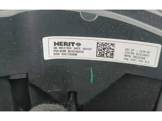 Руль Citroen C4 Grand Picasso 2014 - 2016 года 98167464ZD