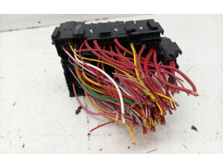 Блок предохранителей 252367589T Dacia Sandero III