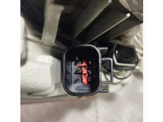 Задний фонарь GX7313405BC Jaguar XE 2015- года