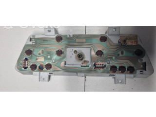 Přístrojová deska Nissan Sunny 1986