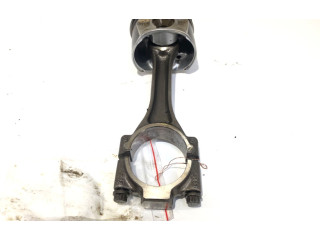 Поршень с шатуном DDY Skoda Octavia Mk3 (5E)