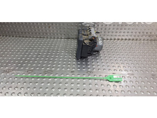 Блок АБС 6R0907379AT, 6R0907379AS Skoda Fabia Mk2 (5J) 2007 - 2014 года