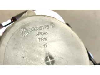 Задний ремень безопасности