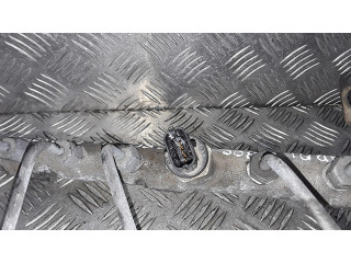 Vstřikovací lišta 0445214198 Hyundai H-1, Starex, Satellite