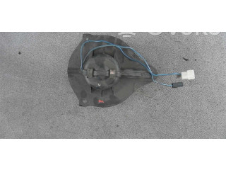 Вентилятор печки Mazda 929