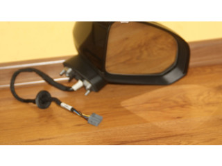 Зеркало электрическое Volvo XC40 - года