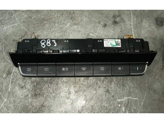 Блок управления климат-контролем 528193772   MG ZS