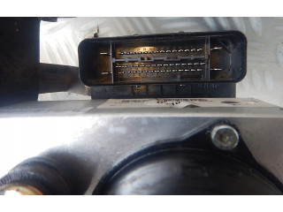 Блок АБС 47660ZH100 Nissan Titan - года