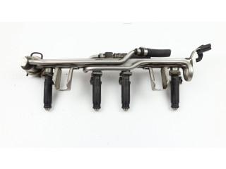 Vstřikovací lišta 06B133317L, 06B133551Q Volkswagen PASSAT B5.5