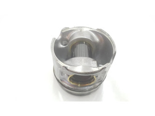  Поршень с шатуном  8580515, 11258580515  BMW X3 G01 для дизельного двигателя 2.0