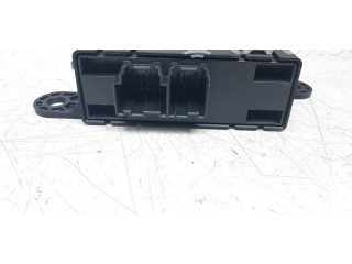 Блок комфорта 00521101060 Jeep Renegade