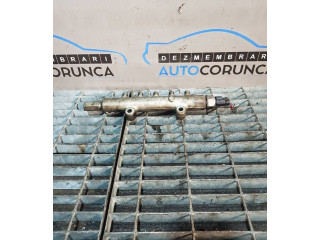 Топливная рампа Mitsubishi L200 для двигателя 4D56