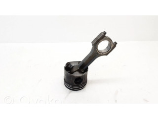 Píst 0840C BMW 1 E81 E87 pro naftový motor 2.0