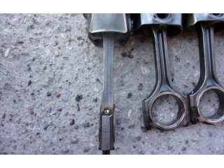  Поршень с шатуном    KIA Ceed  