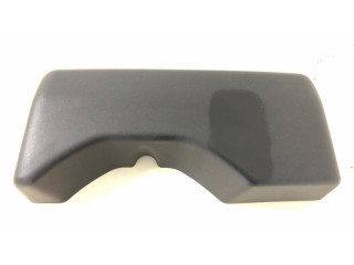 Другая деталь салона