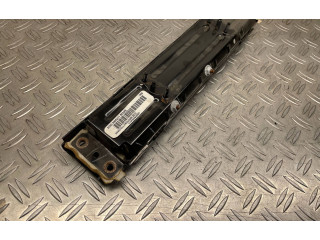 Подушка безопасности для колен DG9354045J77BD Lincoln MKZ II