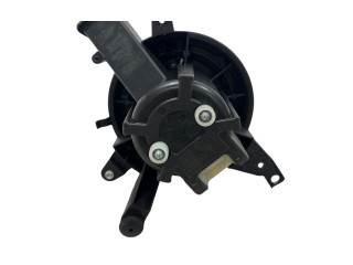 Вентилятор печки       Jeep Renegade