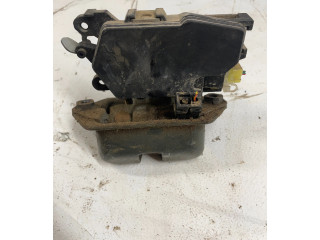 Zámek zadních dveří Subaru Forester SG 2004