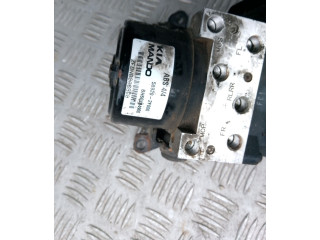 Jednotka ABS 956002F000, 10AK4E31A01 KIA Cerato 2005