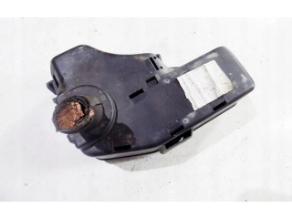 Блок предохранителей     Volvo S70  V70  V70 XC    