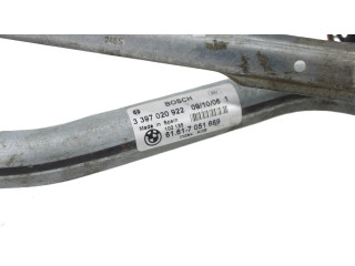 Моторчик дворников 67636914577    BMW X3 E83