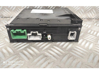 Блок предохранителей 15513163 Opel Astra K