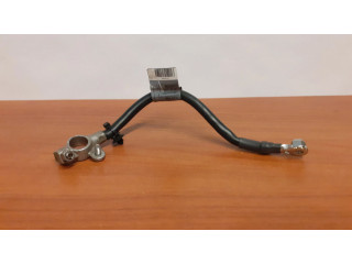 Минусовый провод (аккумулятора)