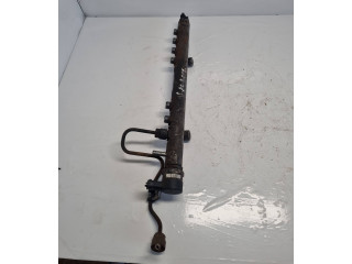 Топливная рампа 30777759, 006294L5 Volvo S80