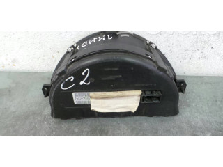 Панель приборов    Citroen C2       