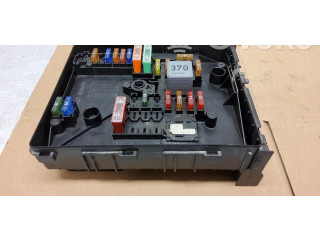 Блок предохранителей 1K0937125, 8H1405102892 Volkswagen Caddy