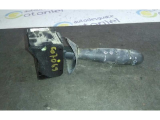 Ручка стеклоочистителей    Dacia Sandero