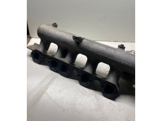 Всасывающий коллектор 074129713Q Volvo S70 V70 V70 XC 1997 - 2000 года