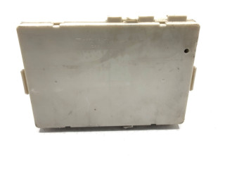 Pojistková skříňka 284B7CD71A Nissan Murano Z50 2003