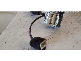 Переключатель дворников 96810070 Chevrolet Astra