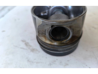 Píst 79L98   Volkswagen Caddy     