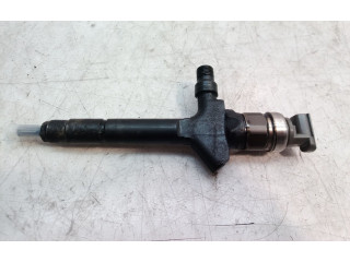 Форсунка     Mazda 5  RF 