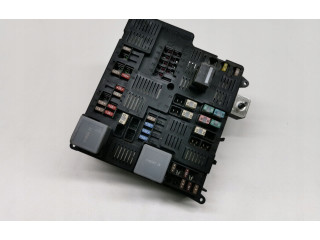 Блок предохранителей 31473588   Volvo XC90    