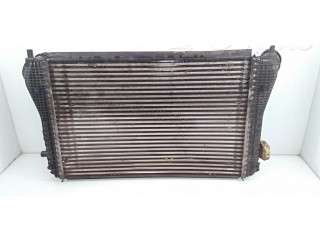 Интеркулер     Volkswagen Jetta VI 