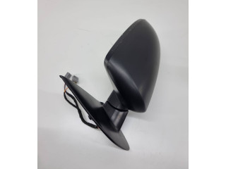 Zámek zadních dveří Nissan Qashqai+2 2012