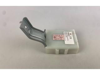 Блок управления 88035SA010   Subaru Forester SG