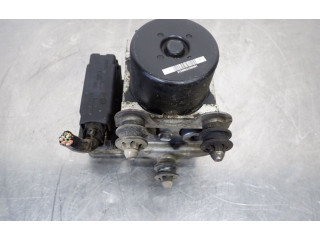 Блок АБС    Volkswagen  Transporter - Caravelle T5  2003 - 2015 года